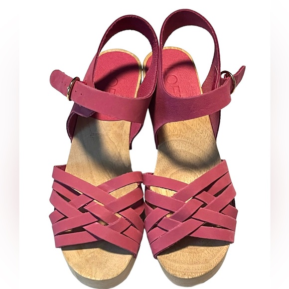 ✨LOFT✨Strappy Leather Clog Sandals - Picture 6 of 9